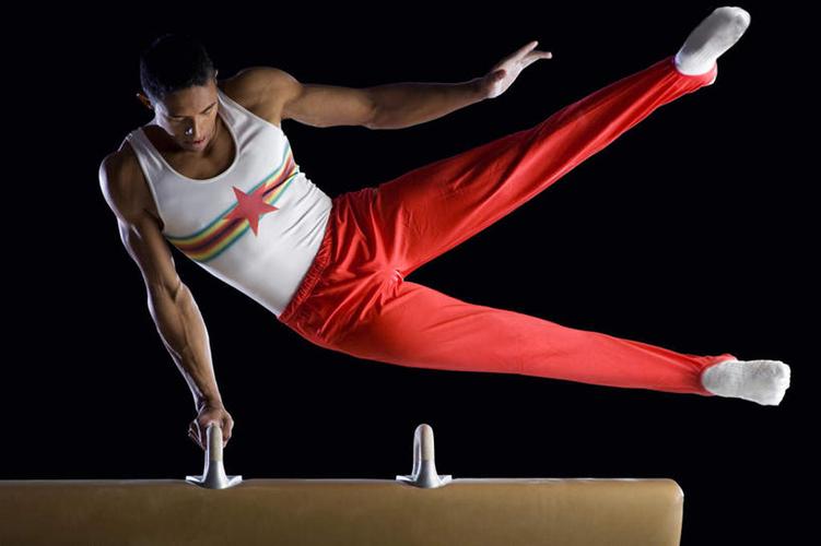 或短袖上衣 或短袖上衣